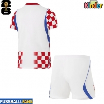 Kroatien Heimtrikotsatz Kinder WM 2026 Kurzarm (+ Kurze Hosen)